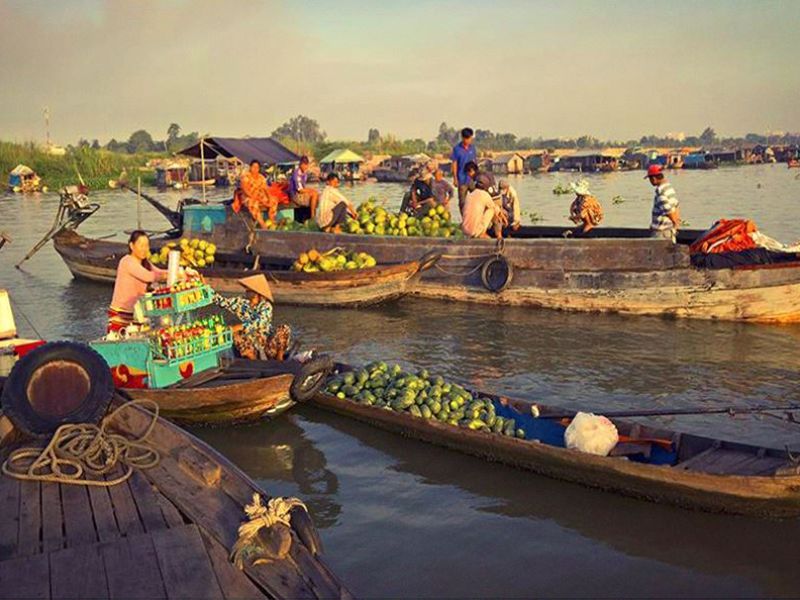 Chợ Nổi Long Xuyên